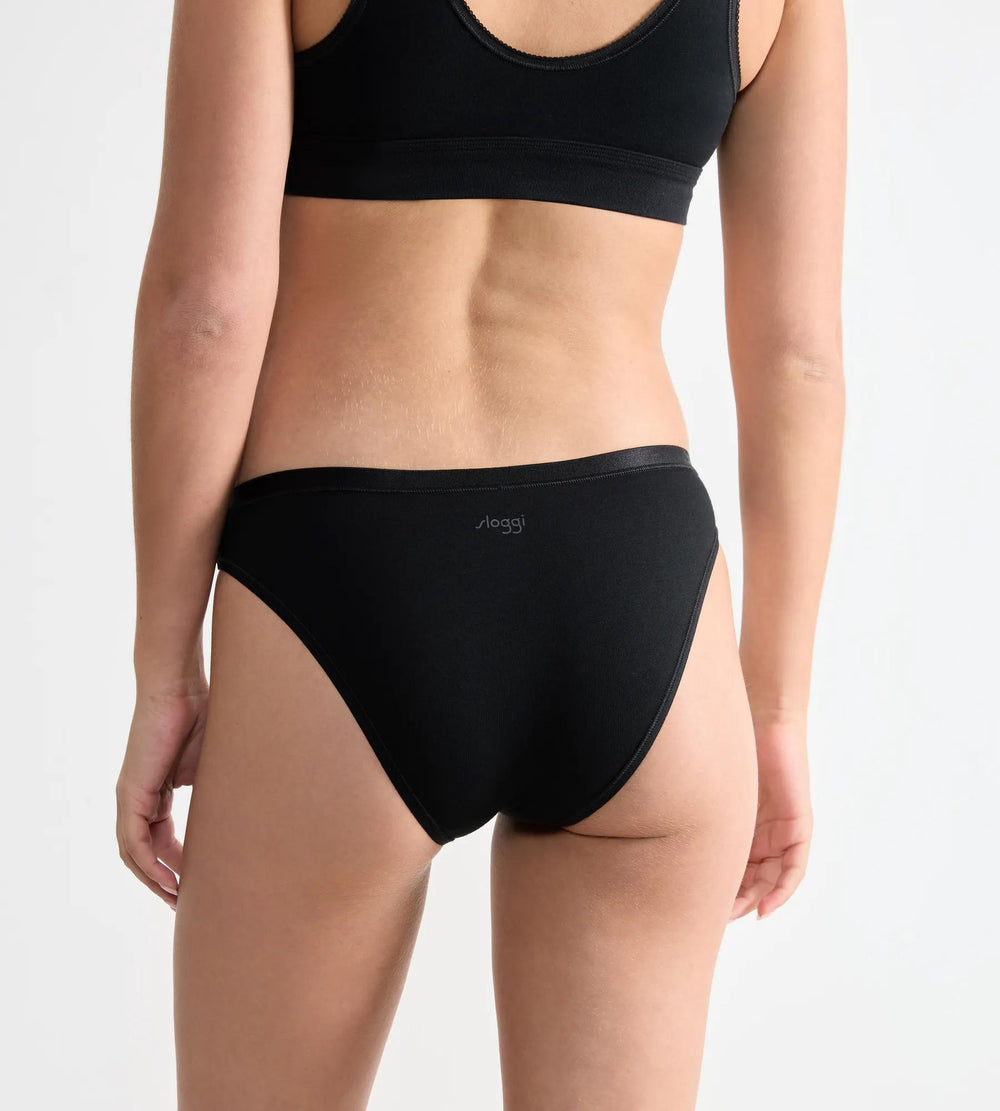 #culoare_0004-black
