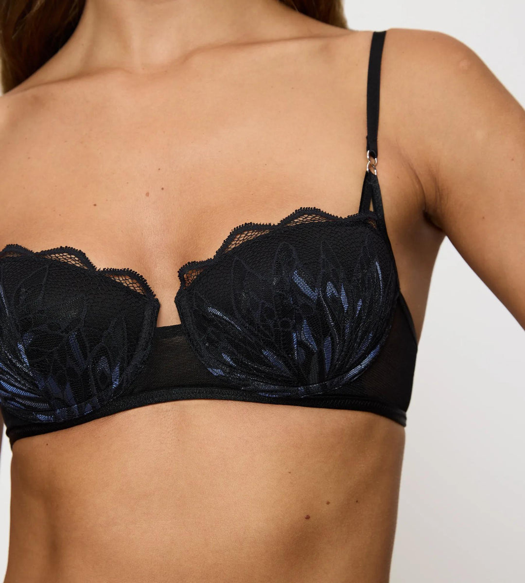 #culoare_0004-black