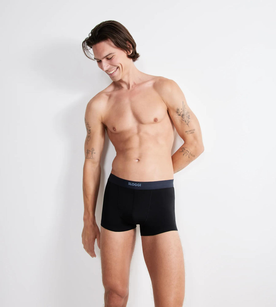 #culoare_0004-black