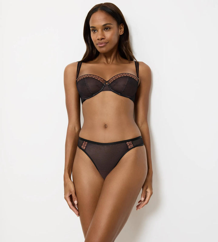 #culoare_0004-black
