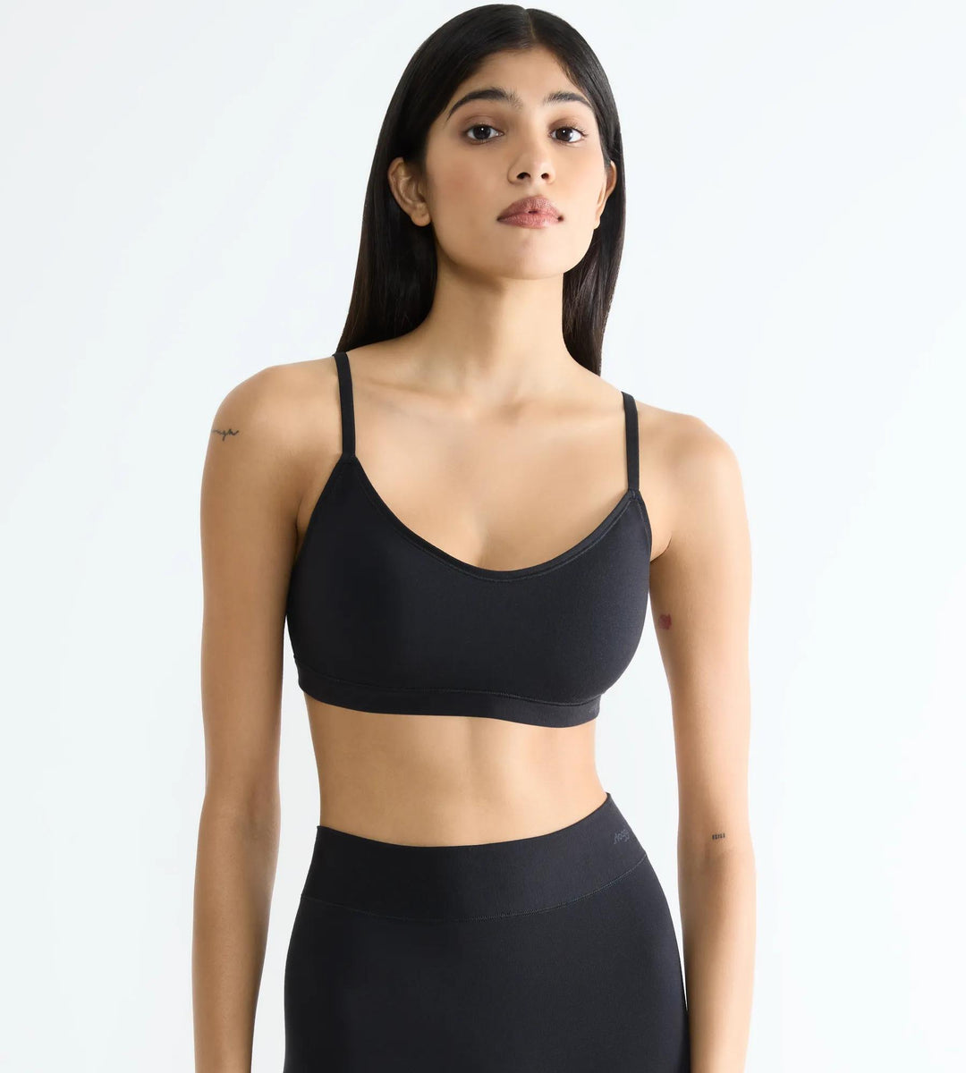 #culoare_0004-black