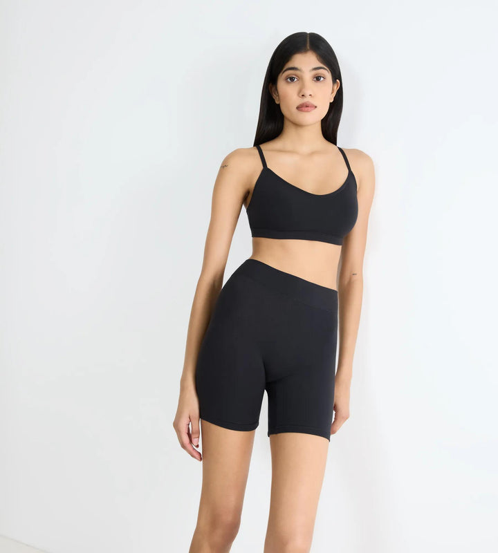 #culoare_0004-black