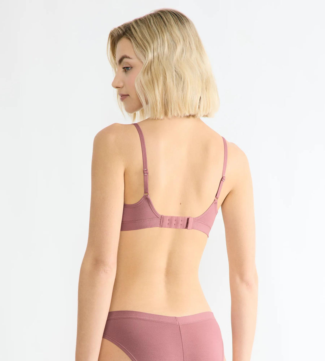 #culoare_7836-date-night-pink