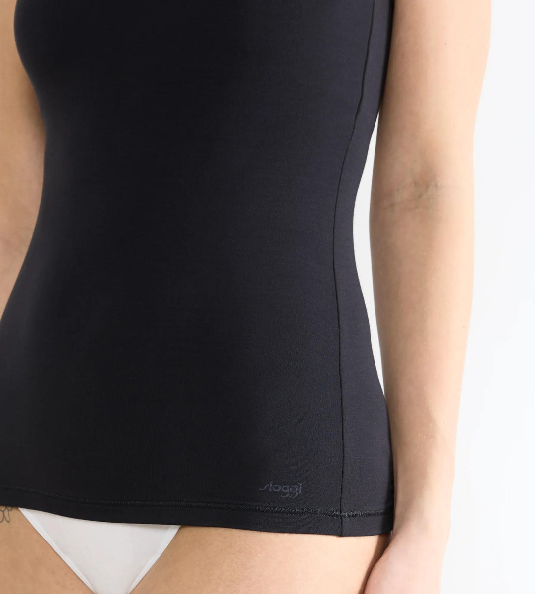 #culoare_0004-black