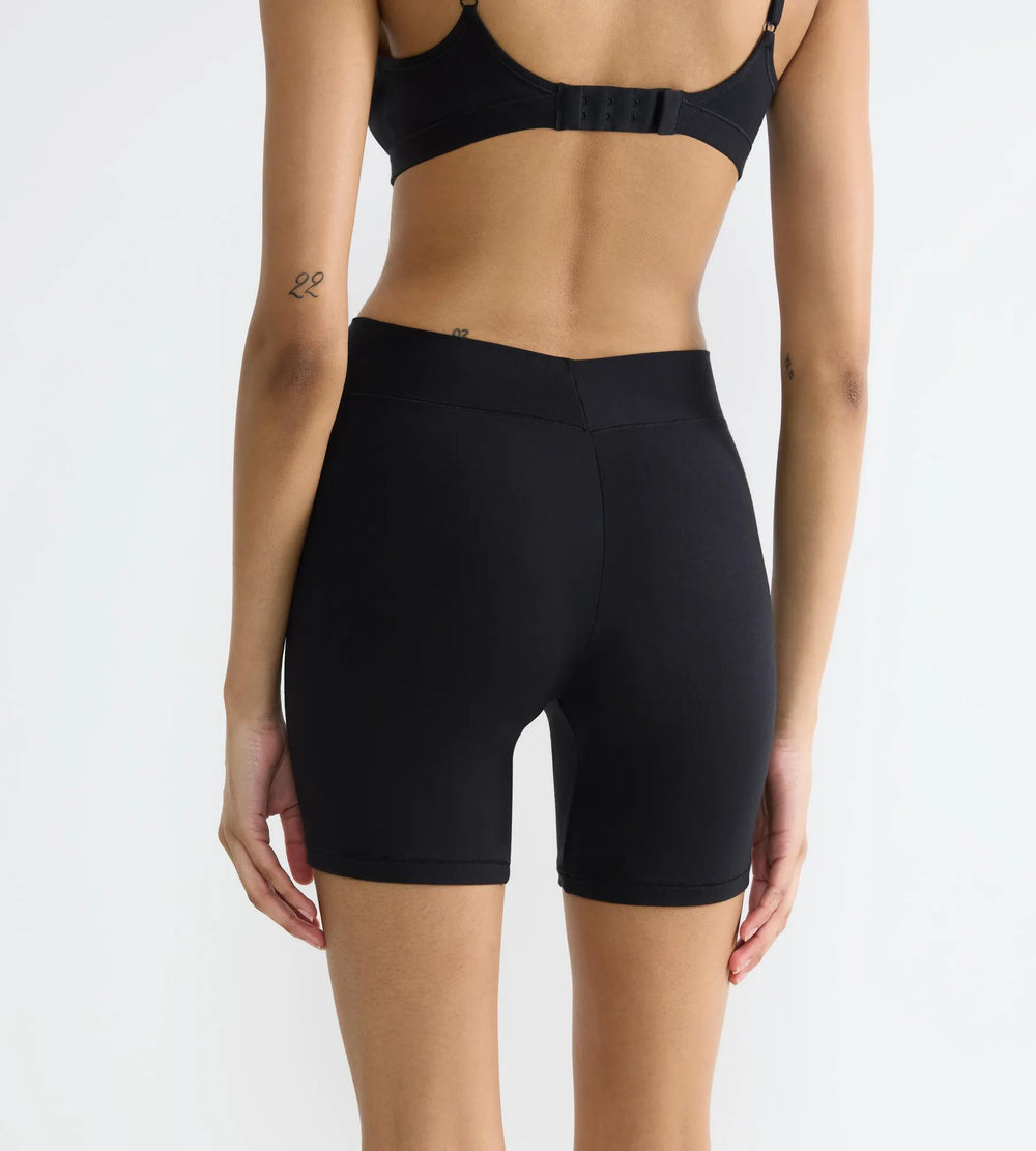 #culoare_0004-black