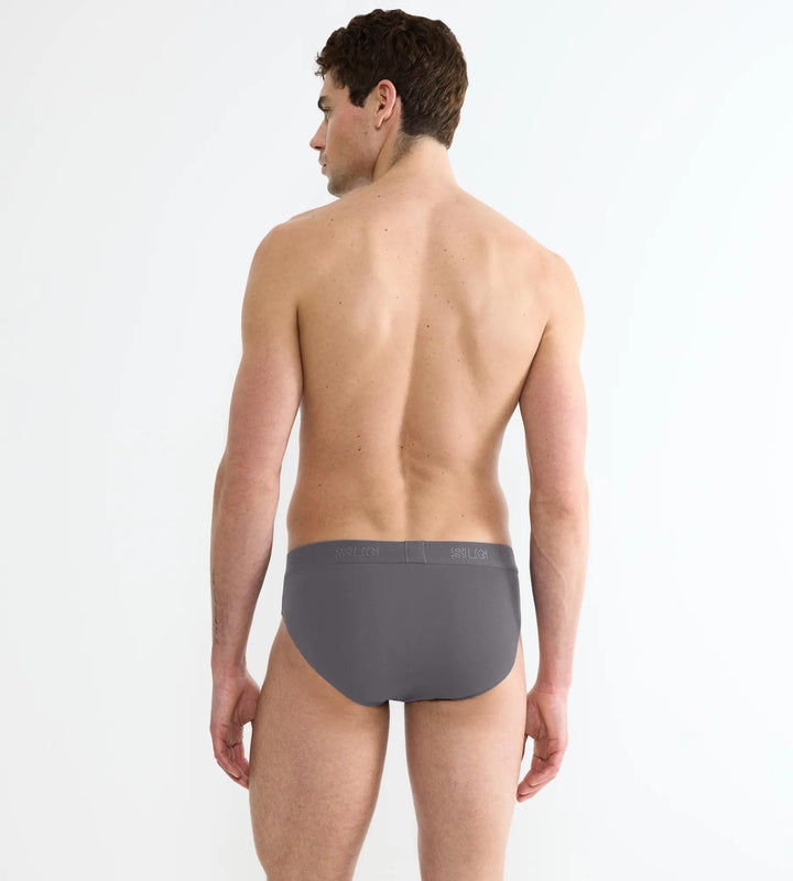 #culoare_v001-multiple-colours-1