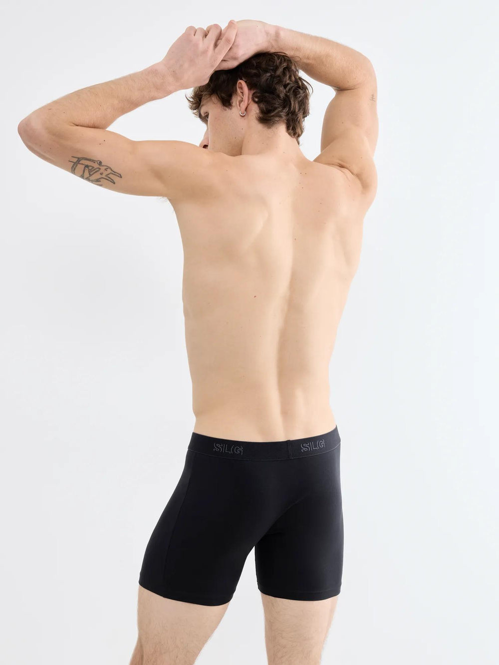 #culoare_0004-black