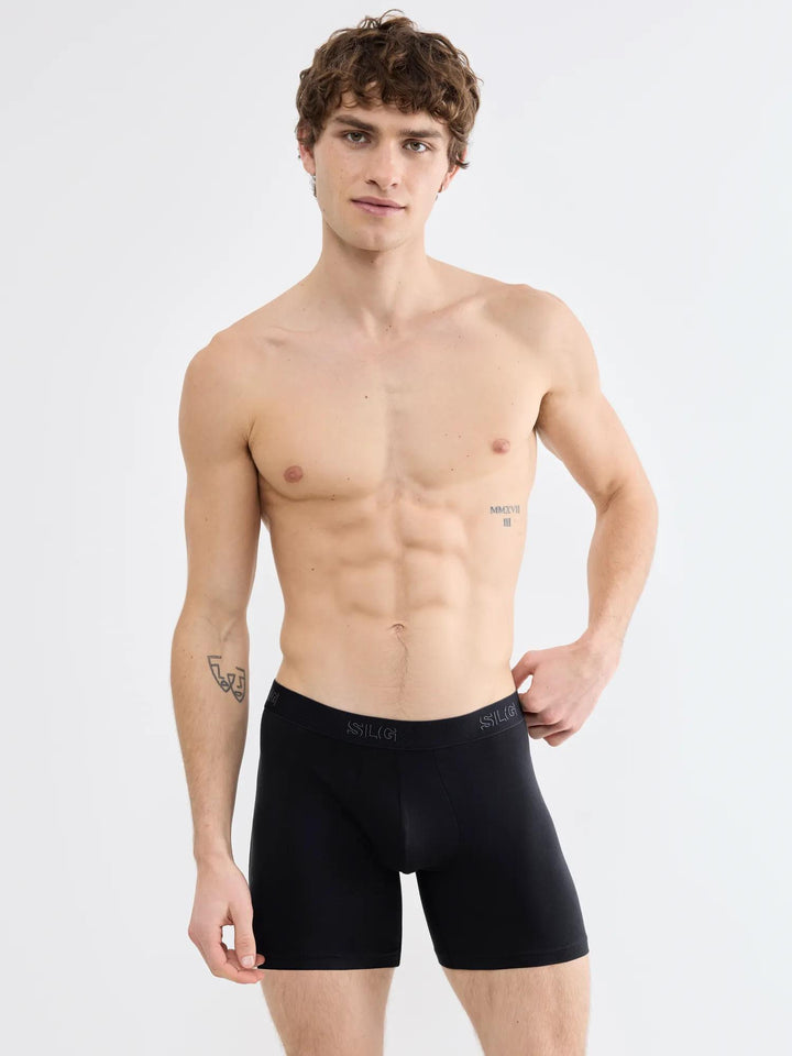 #culoare_0004-black