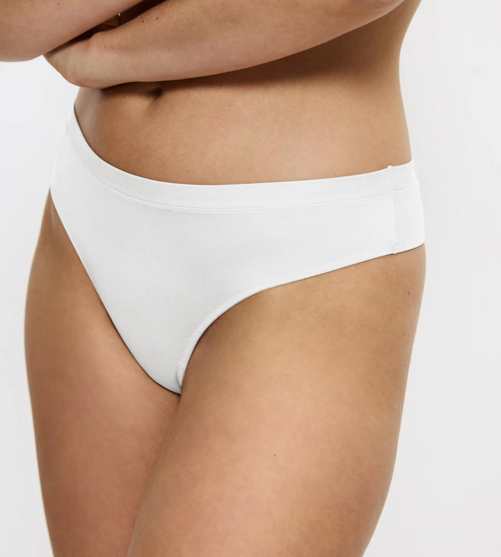 #culoare_0003-white