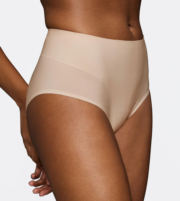 #culoare_00nz-nude-beige