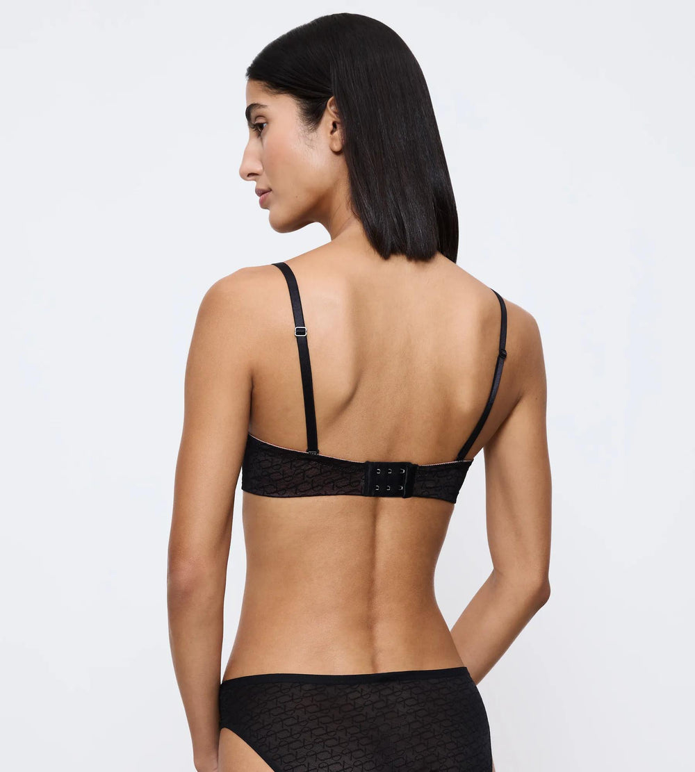#culoare_0004-black