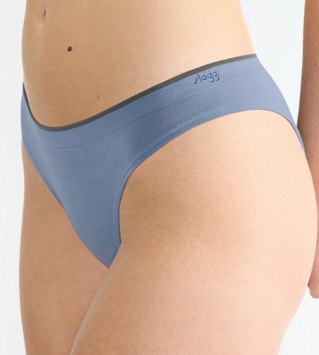 #culoare_1592-blue-shadow