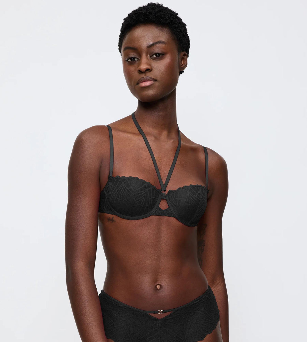 #culoare_0004-black