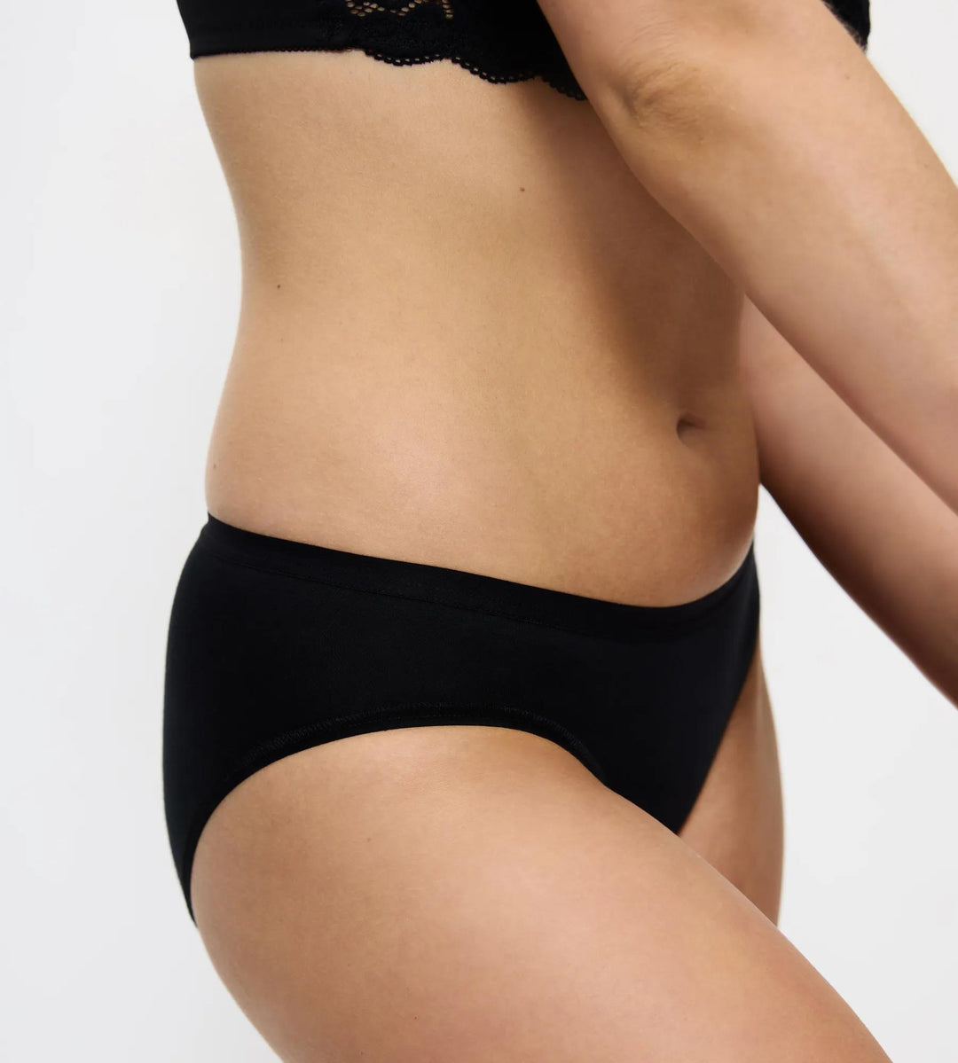 #culoare_0004-black