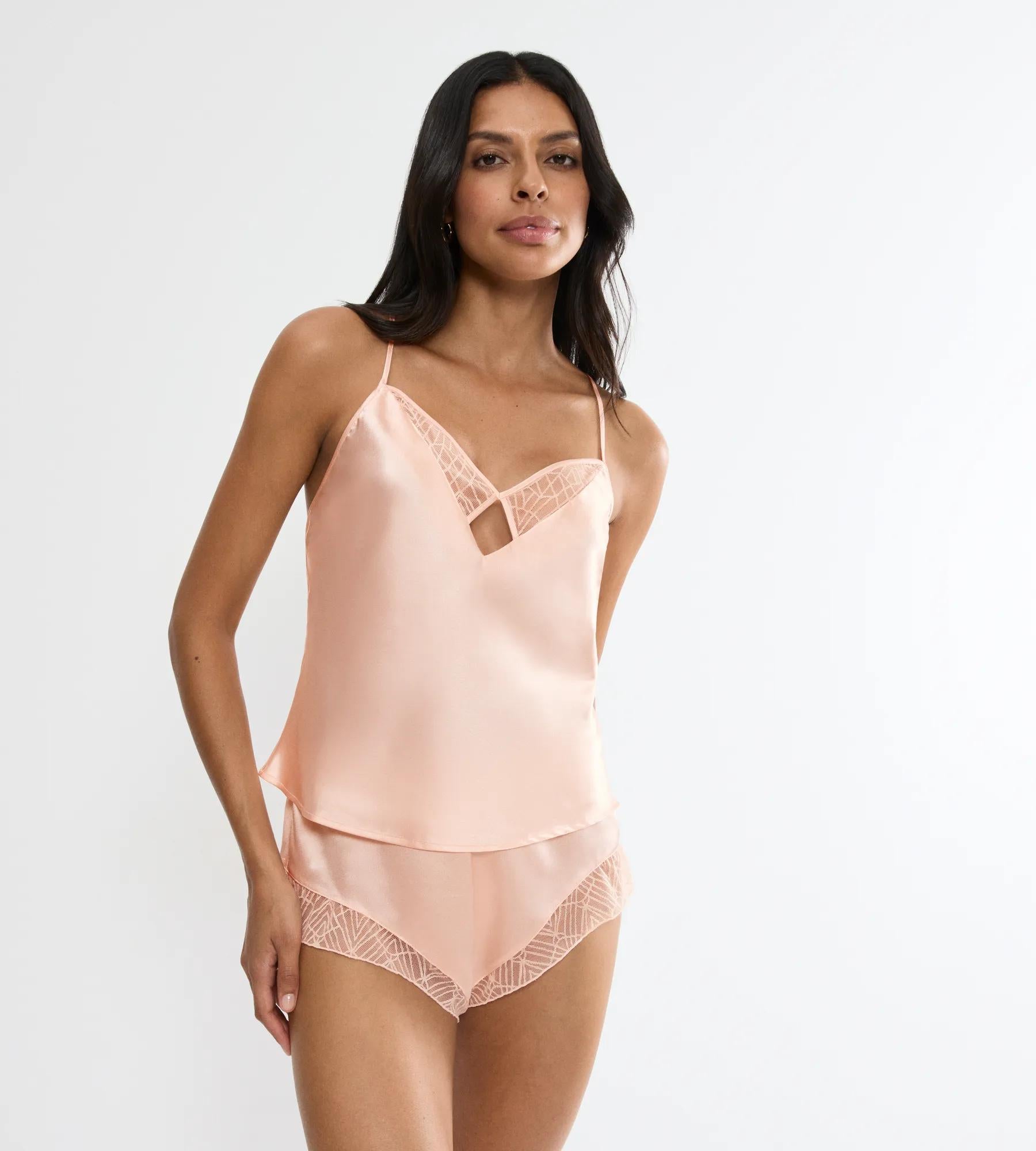 Pijama – triumph.ro