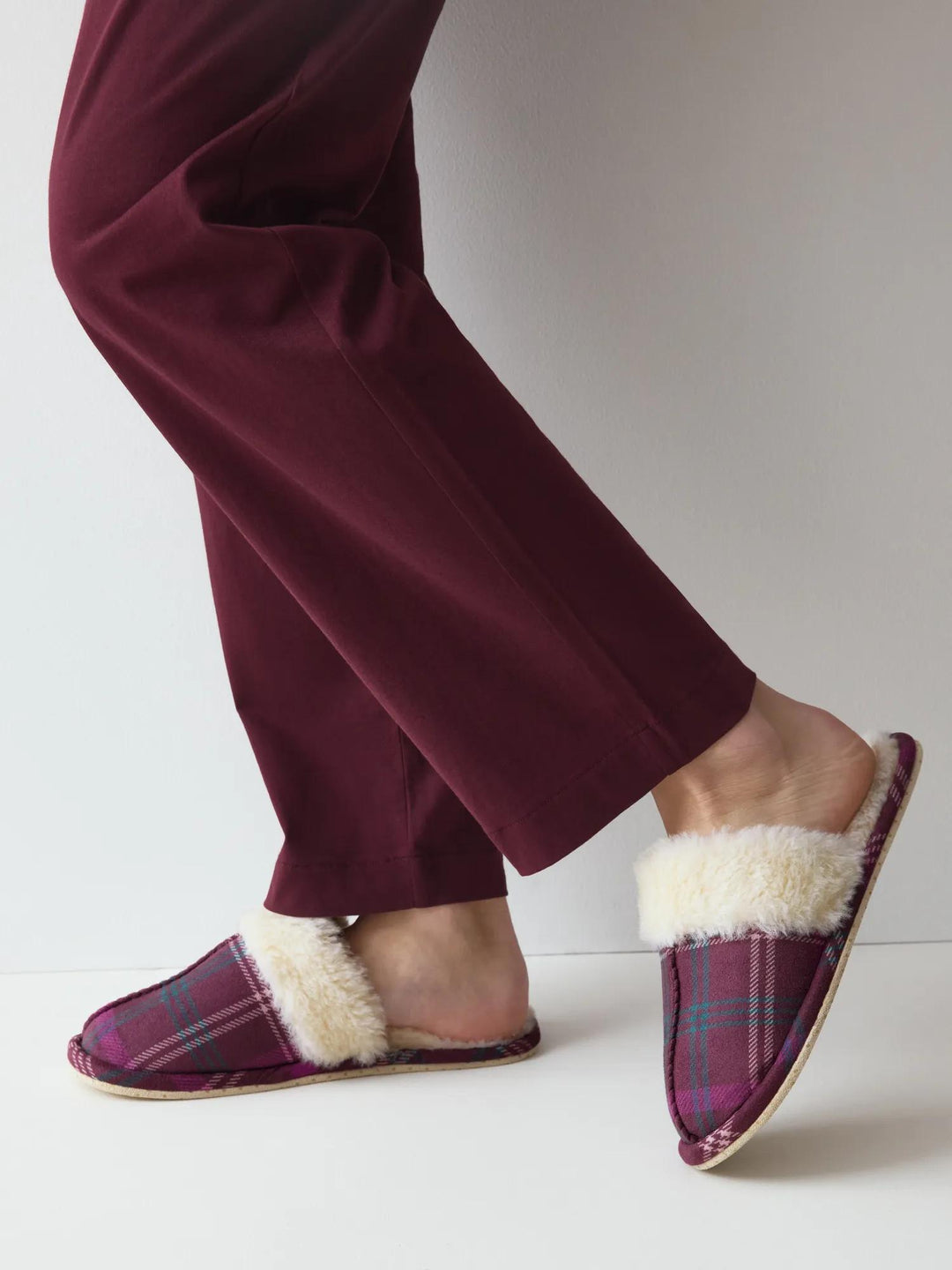 #culoare_m006-red-dark-combination