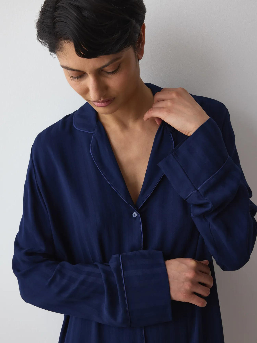 #culoare_00xf-admiral