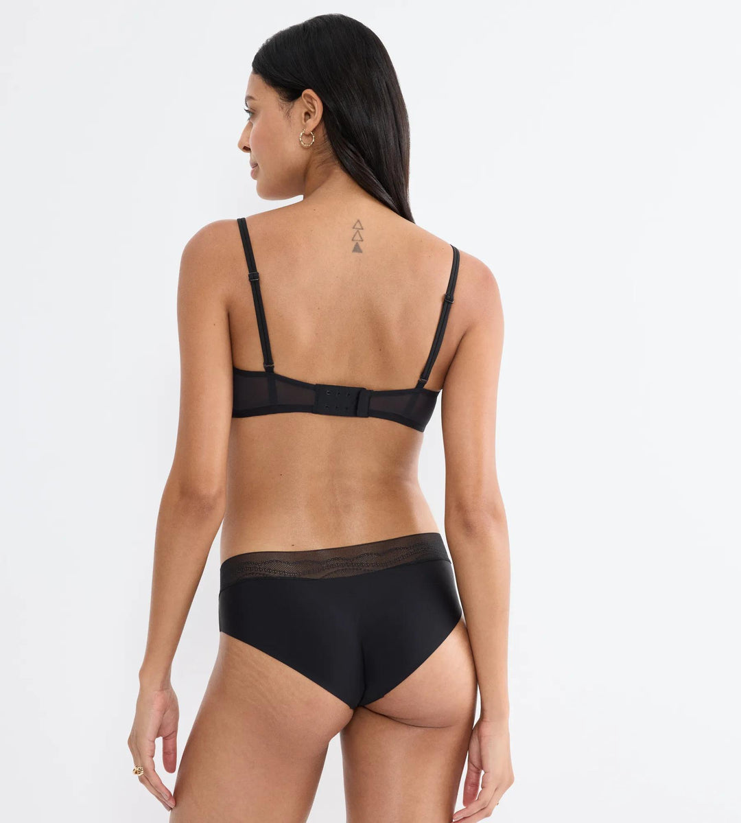 #culoare_0004-black