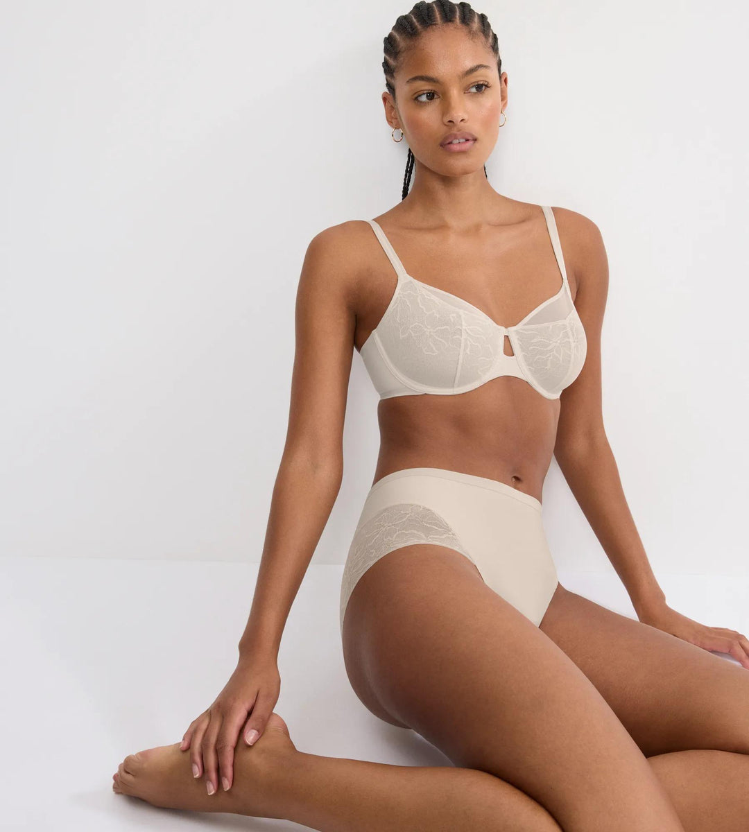 #culoare_00nz-nude-beige