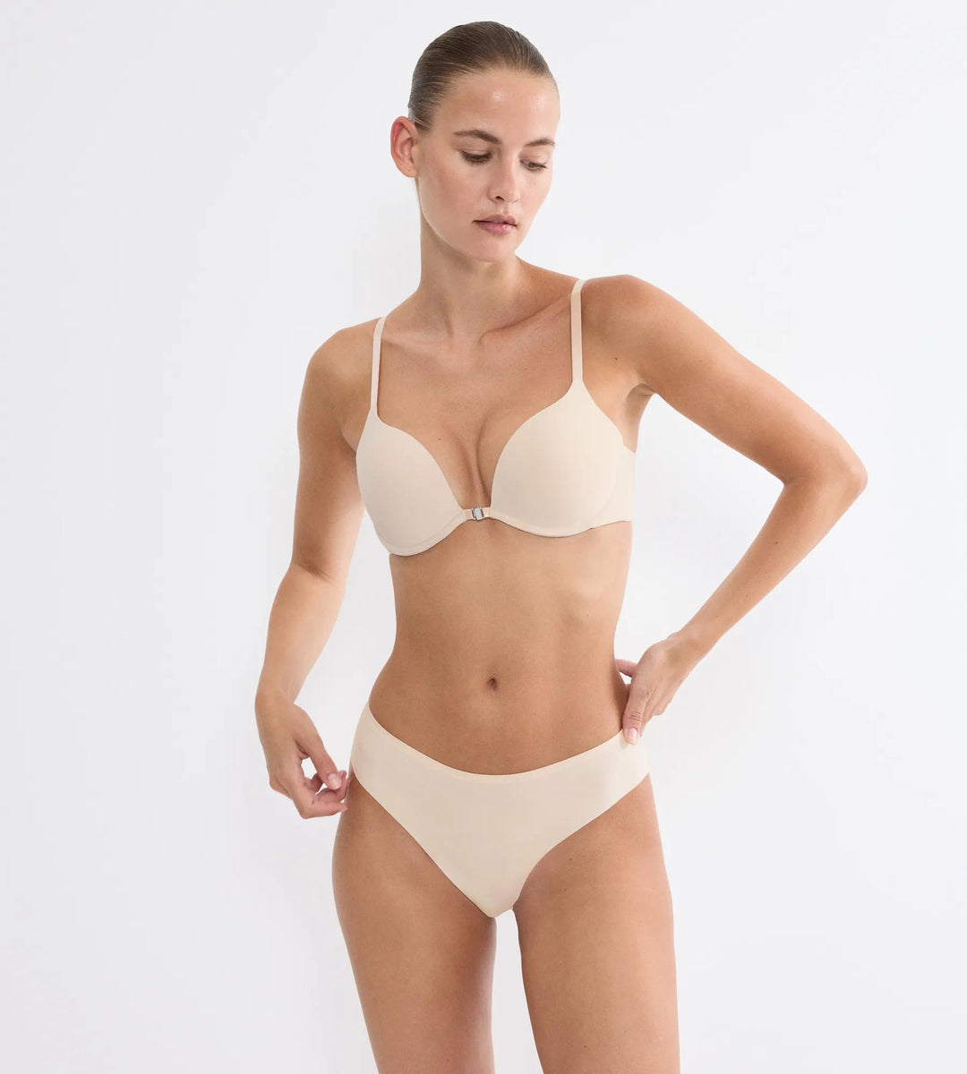 #culoare_00dl-cameo-beige