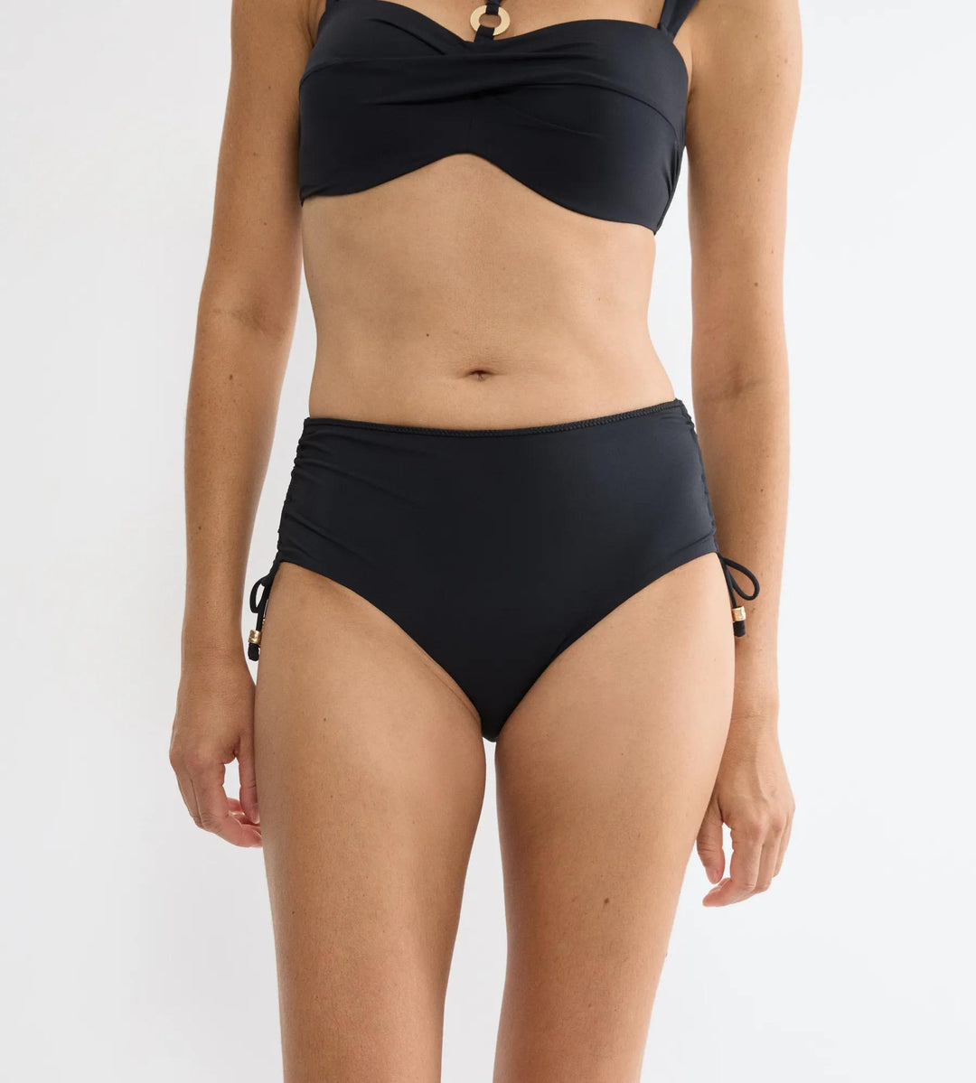 #culoare_0004-black