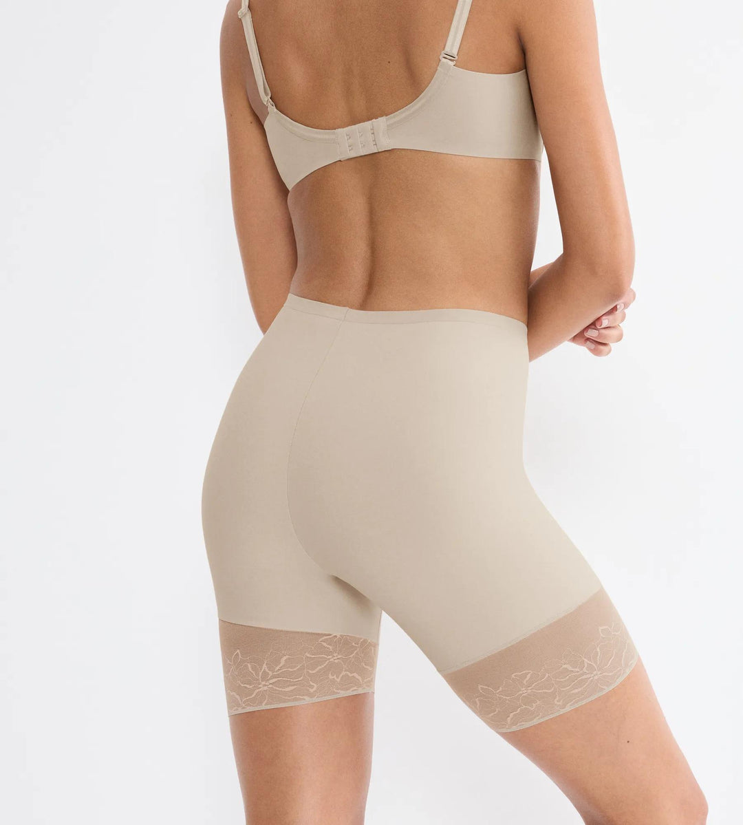 #culoare_00nz-nude-beige