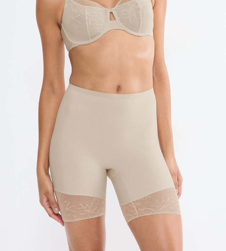#culoare_00nz-nude-beige