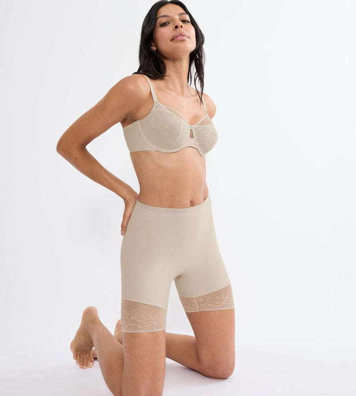 #culoare_00nz-nude-beige
