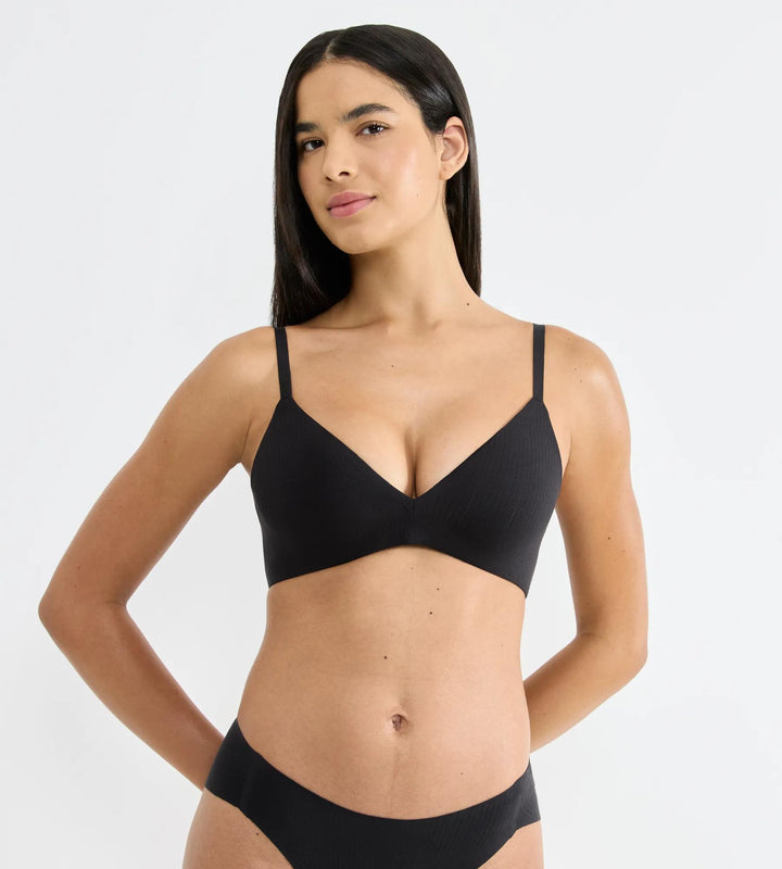 #culoare_0004-black