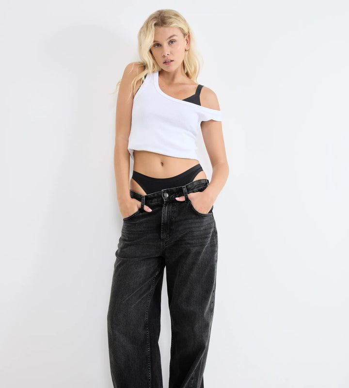 #culoare_0004-black