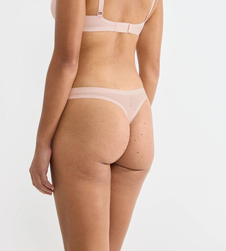 #culoare_00am-cherry-pink