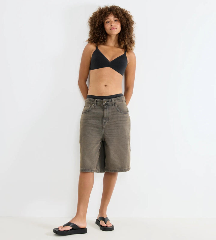 #culoare_0004-black