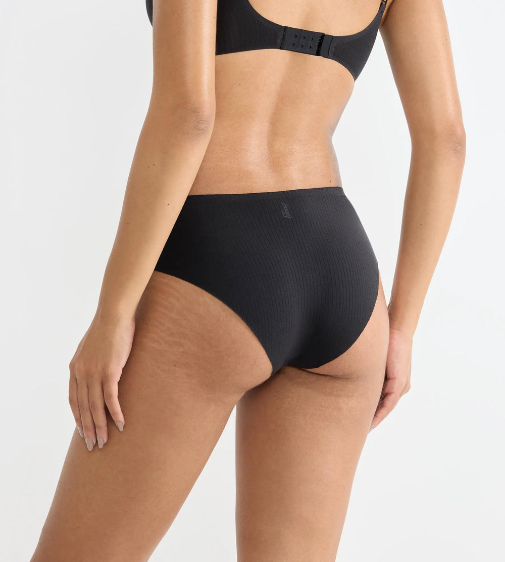 #culoare_0004-black