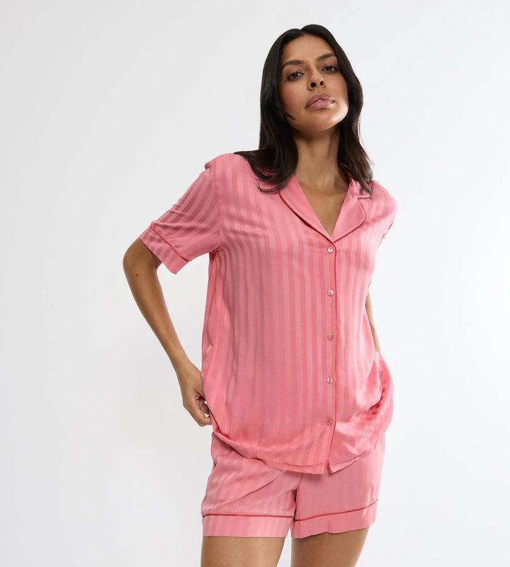 #culoare_00be-cherry-rose