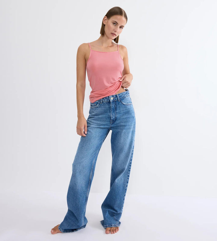 #culoare_00be-cherry-rose