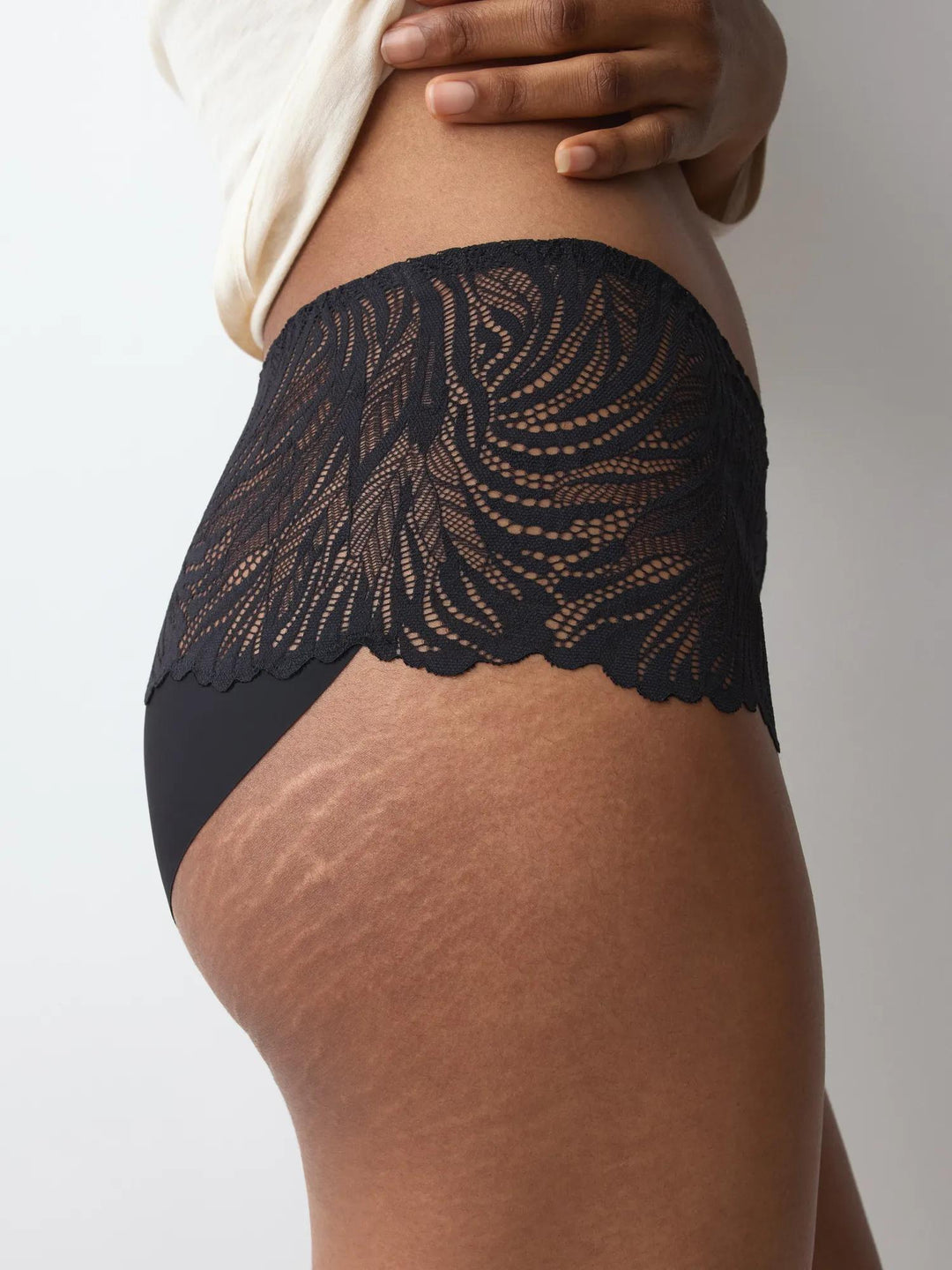 #culoare_0004-black