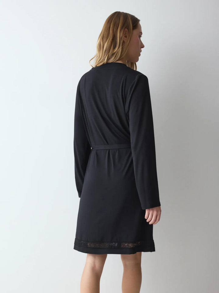 #culoare_0004-black
