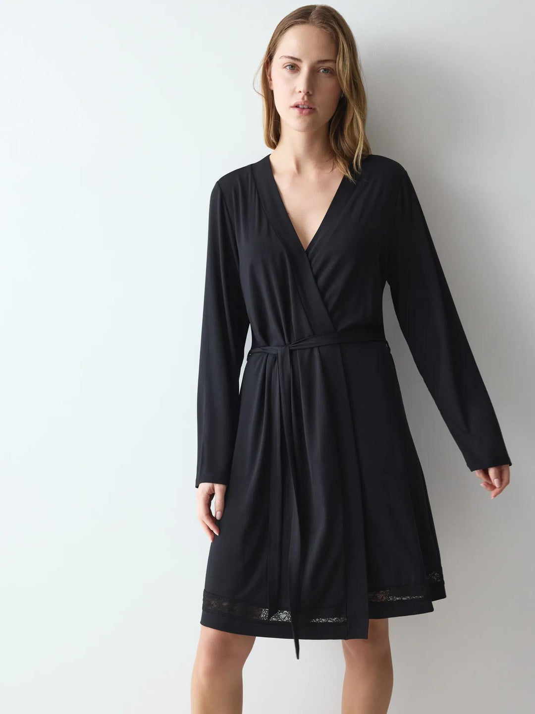 #culoare_0004-black