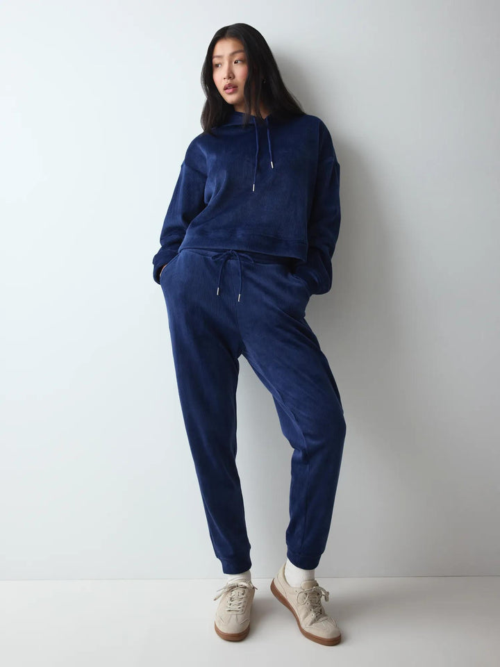 #culoare_00xf-admiral