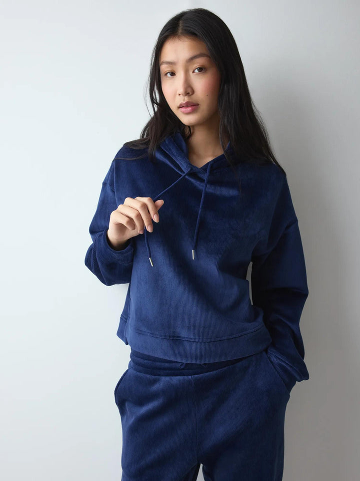 #culoare_00xf-admiral